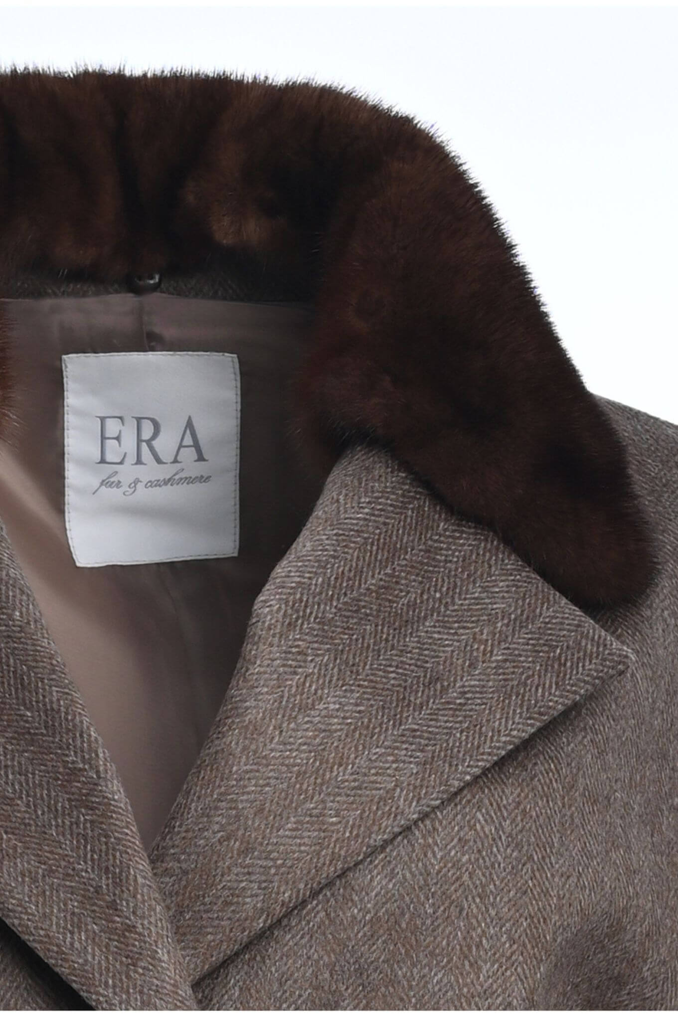 Pure Cashmere Coat with Detachable Mink Collar details