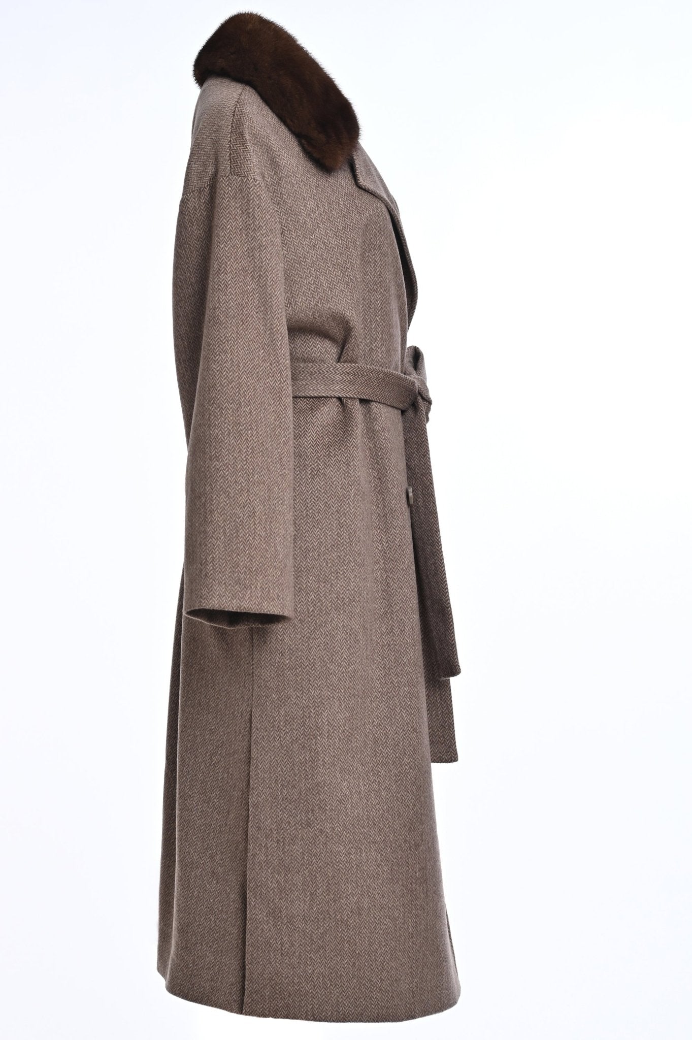 Pure Cashmere Coat with Detachable Mink Collar Side Photo